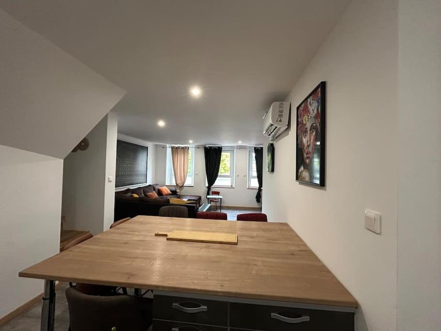 Appart Pro & Famille Verdun-sur-Meuse Exteriér fotografie
